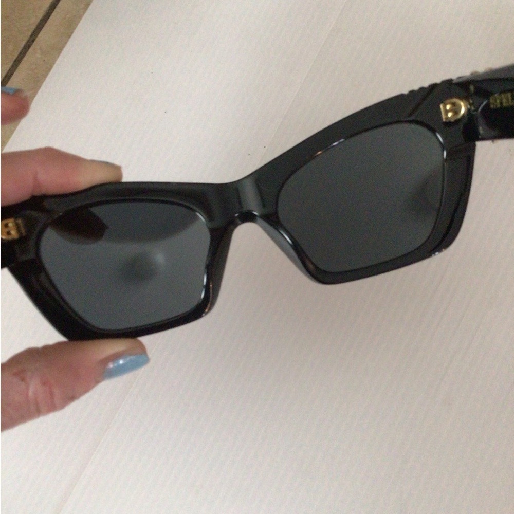 NEW! Spell Gypsy Sunshine ☀️ Sunglasses with Decorative Temples - - Picture 8 of 9